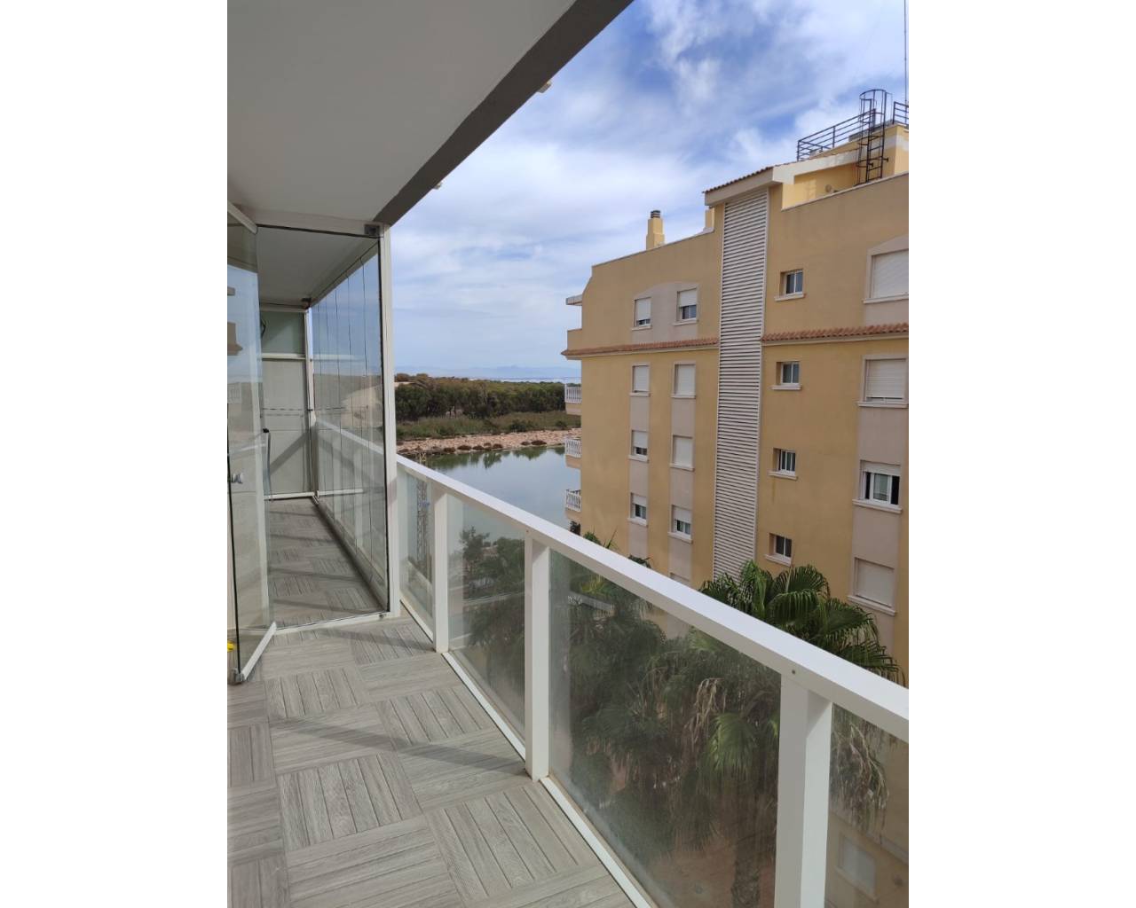 Apartamento - Venta - Guardamar del Segura - Urbanizaciones