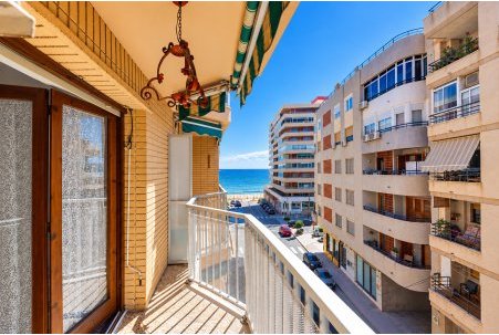 Apartamento - Venta - Torrevieja - Playa del Acequión