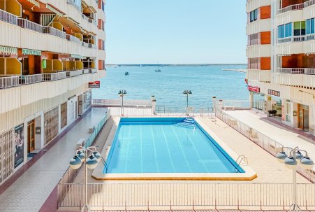 Appartement - Sale - Torrevieja - Playa del Acequión