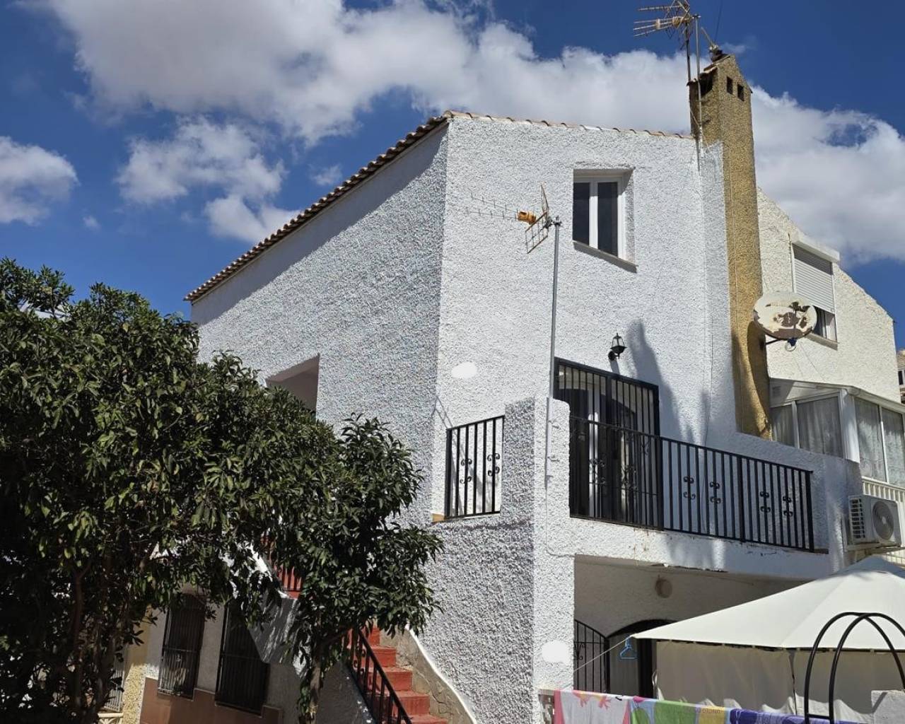 Casa adosada / Duplex - Venta - Torrevieja - Playa de los Locos