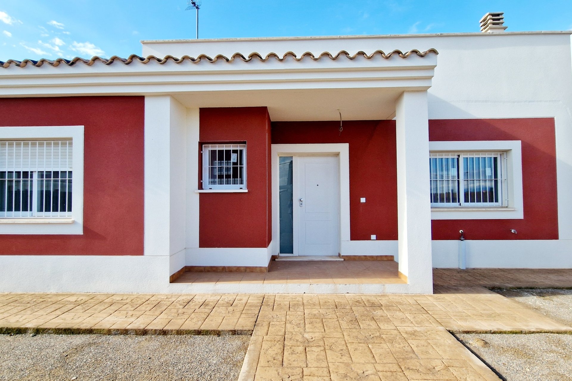 New Build - detached - Purias