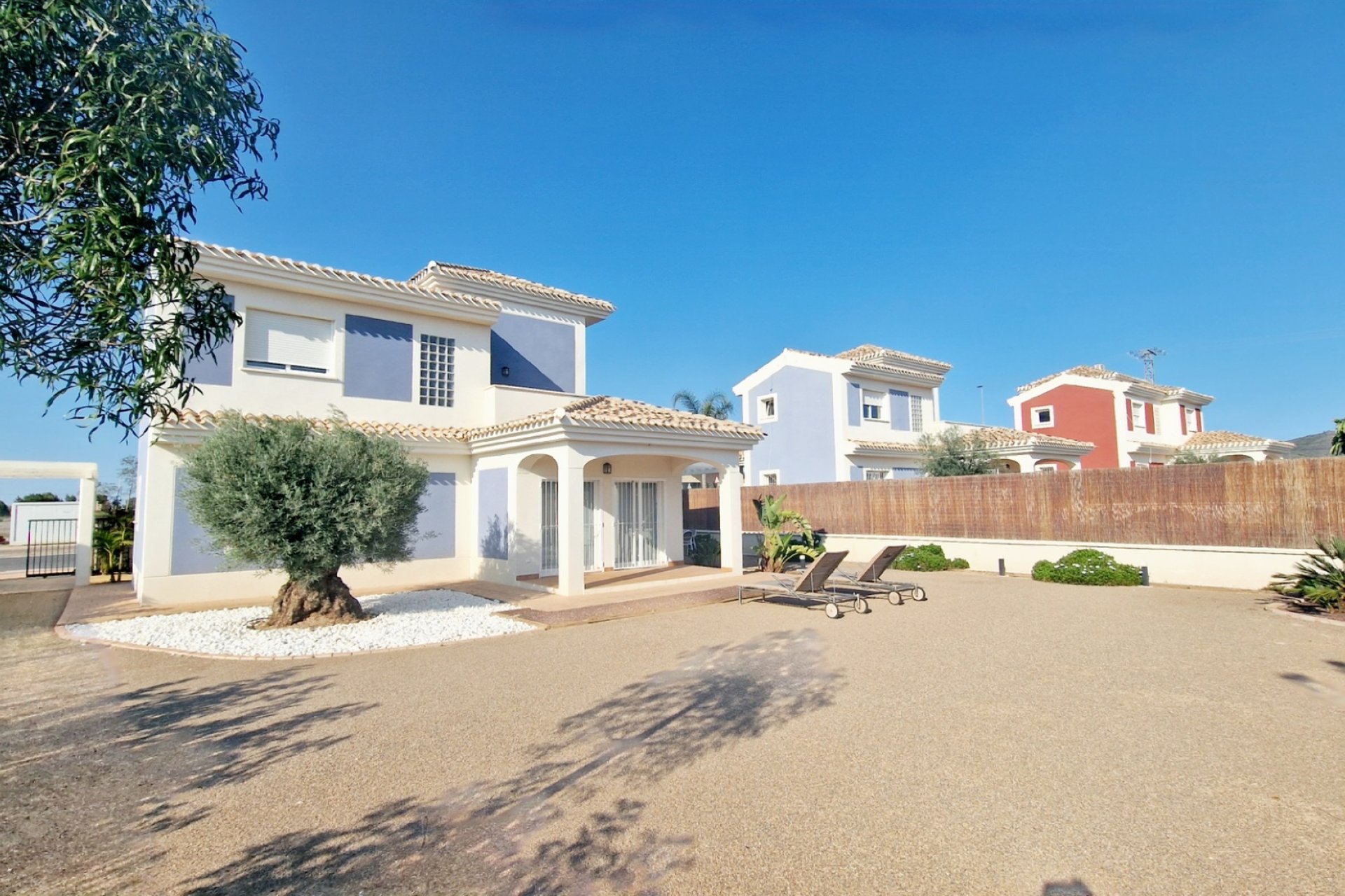 New Build - detached - Purias