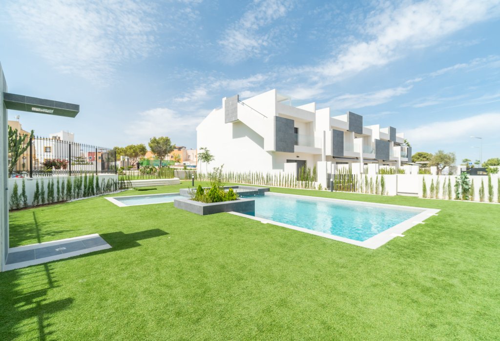 New Build - Maison de ville - Torrevieja