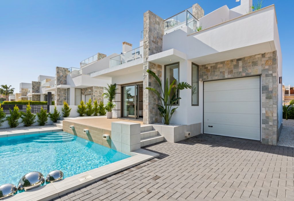 Obra Nueva - Chalet - Los Alcázares