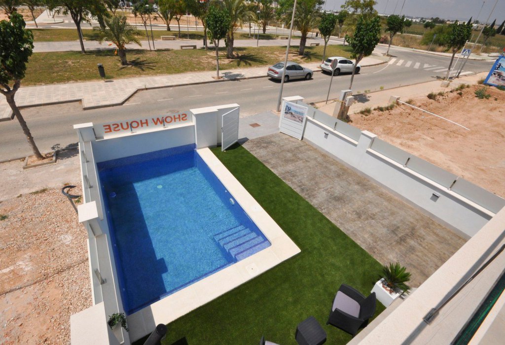 Obra Nueva - Chalet - Pilar de la Horadada