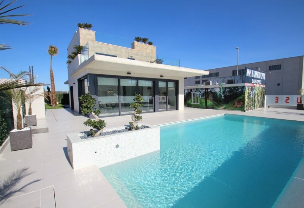 Obra Nueva - Chalet - San Miguel de Salinas