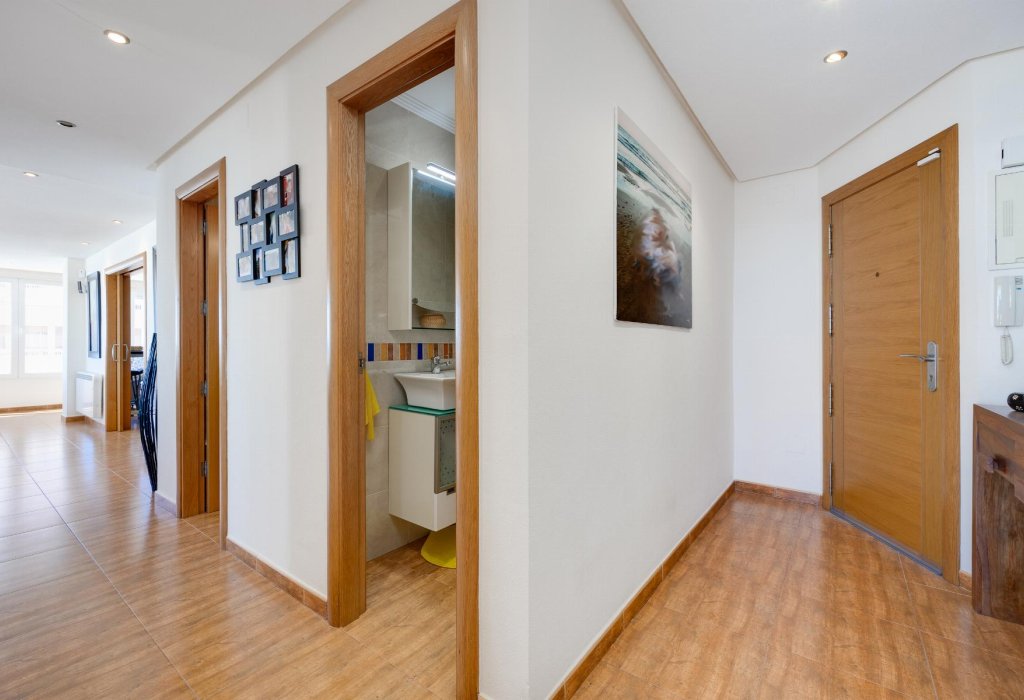 Prodej - Apartamento - Torrevieja - Playa Acequion