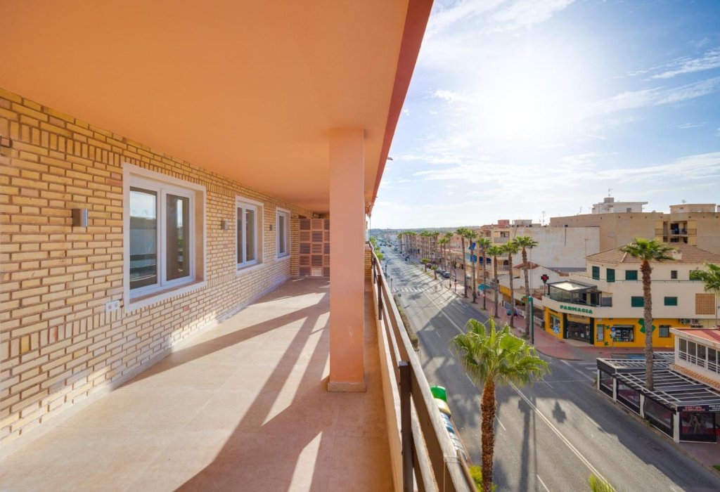 Prodej - Apartamento - Torrevieja - playa de los naufragos