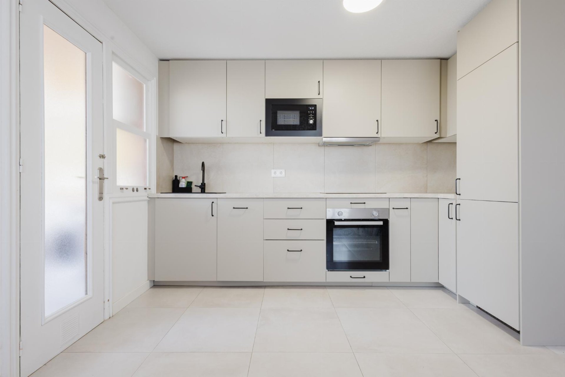 Prodej - Apartamento - Torrevieja - Playa del Acequión