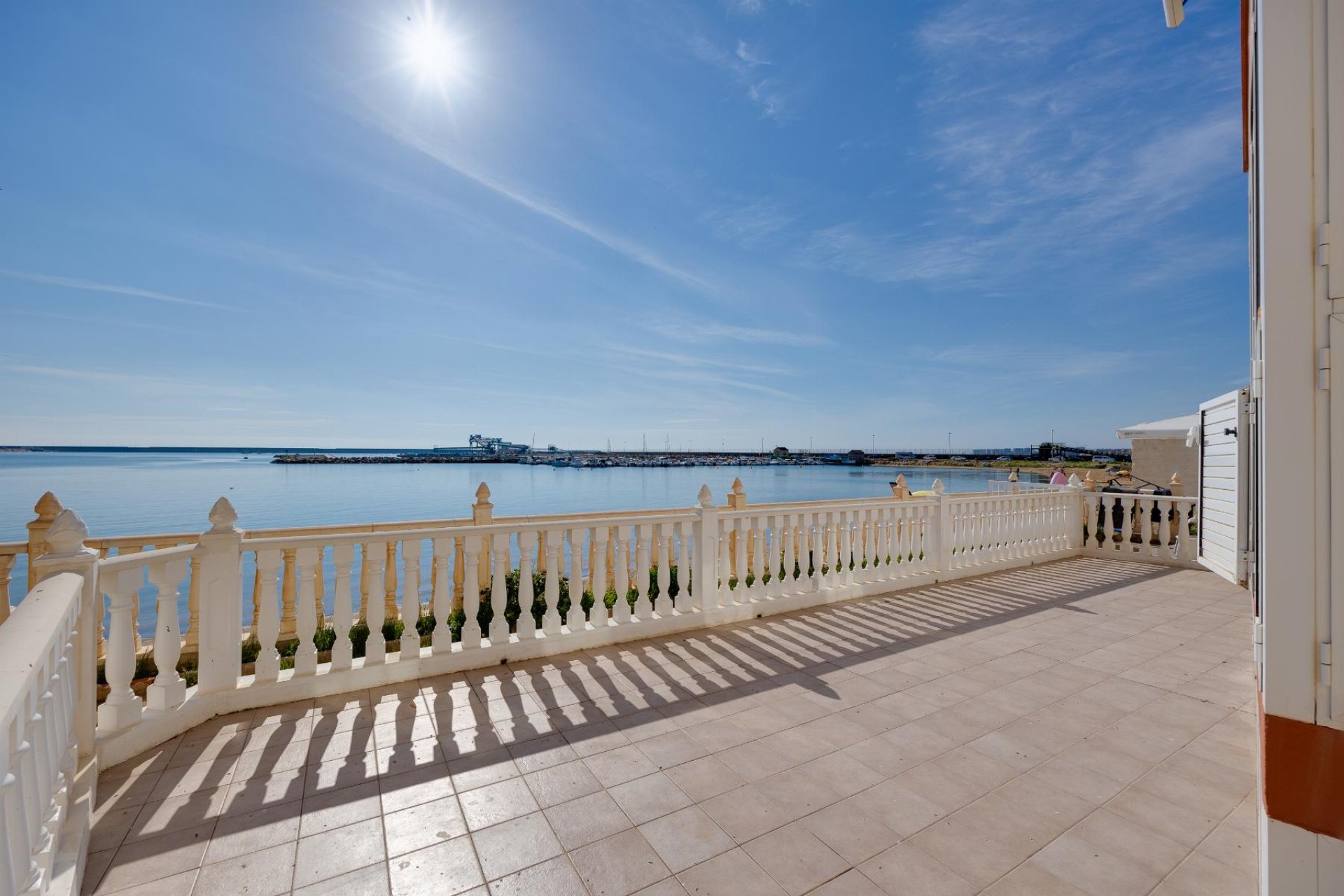 Prodej - Apartamento - Torrevieja - Playa del Acequión