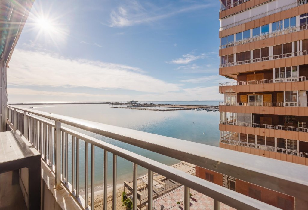 Prodej - Apartamento - Torrevieja - Playa del Acequión