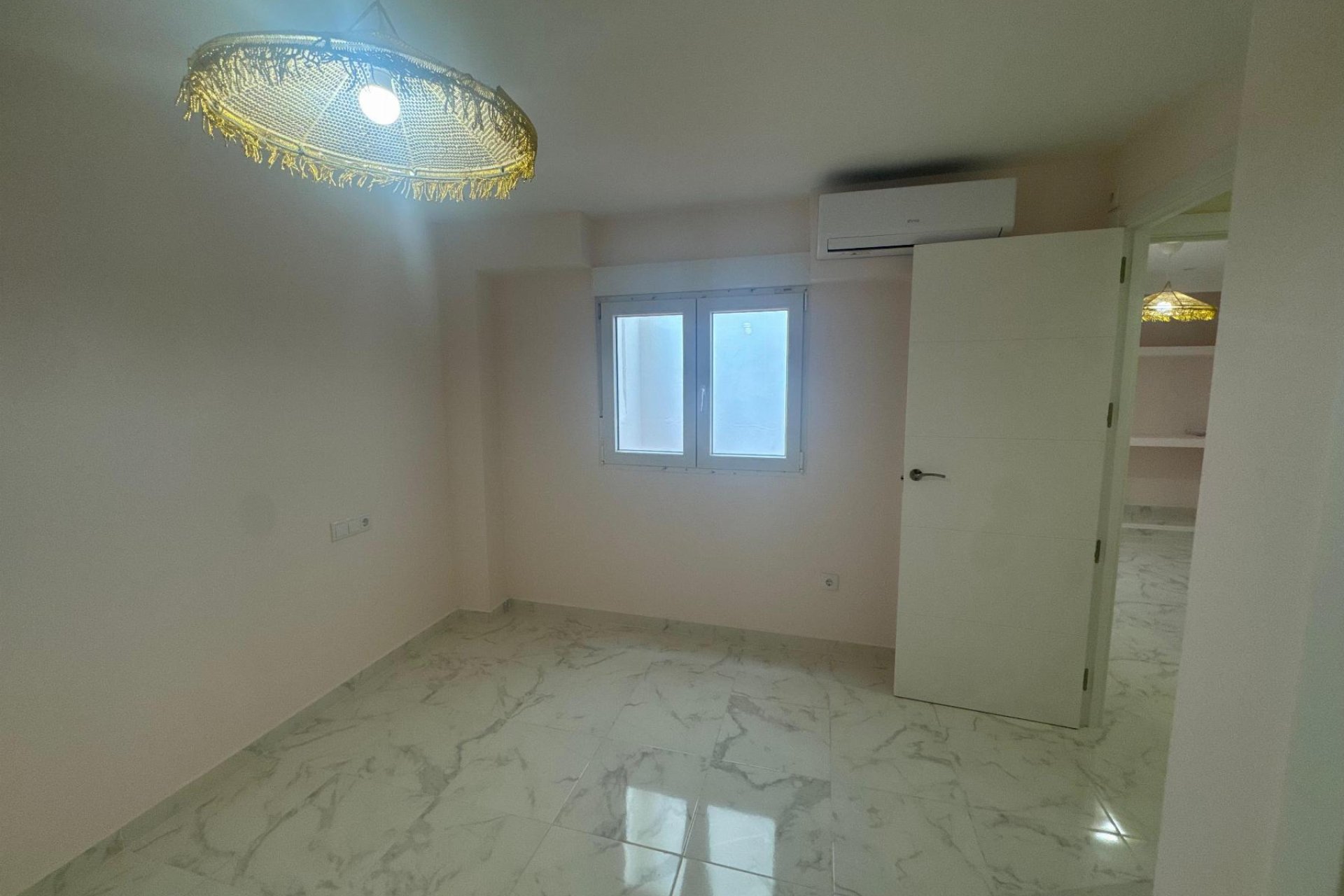Prodej - Apartmán - Torrevieja - Muelle Pesquero