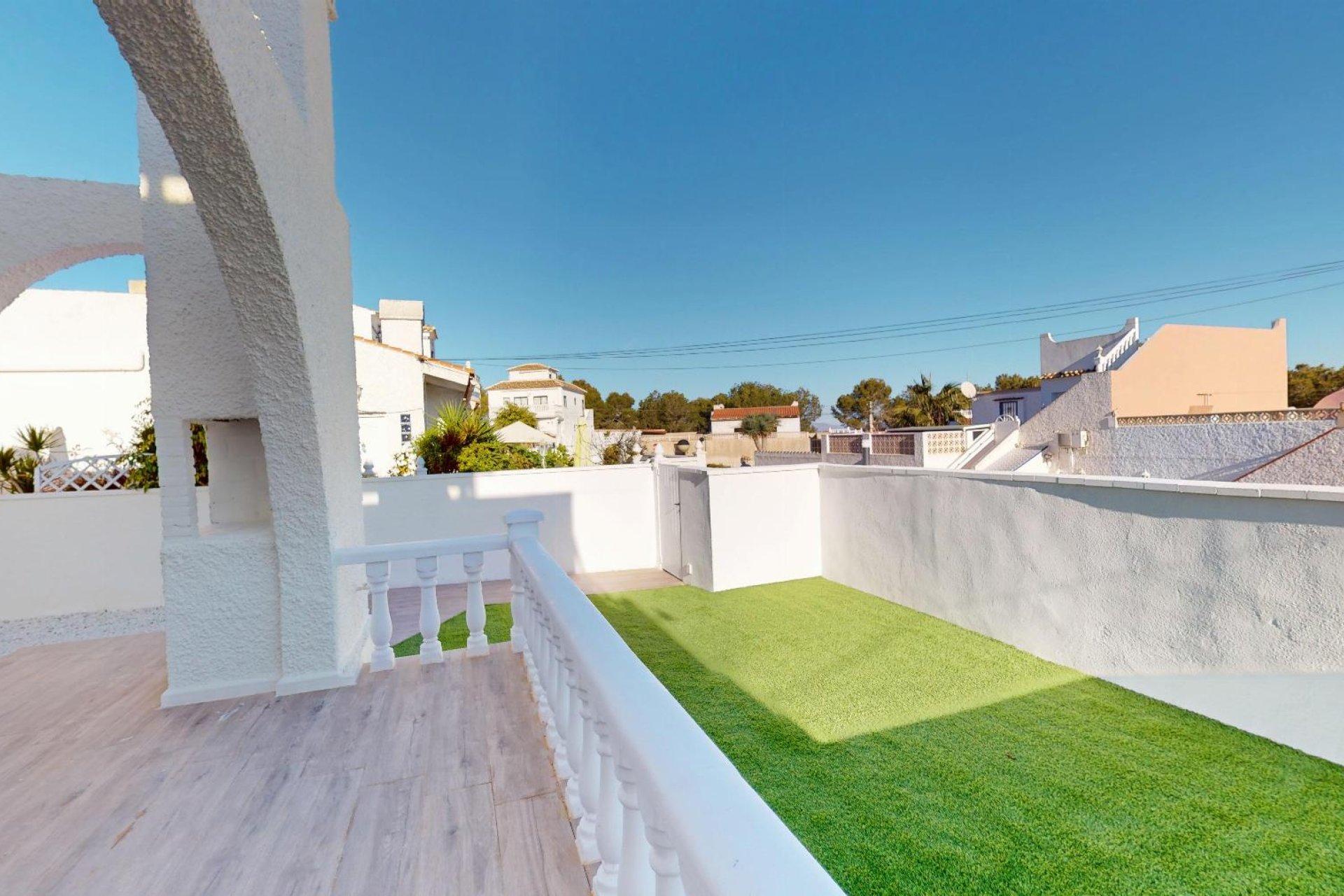 Prodej - Bungalow - Orihuela Costa - Blue Lagoon