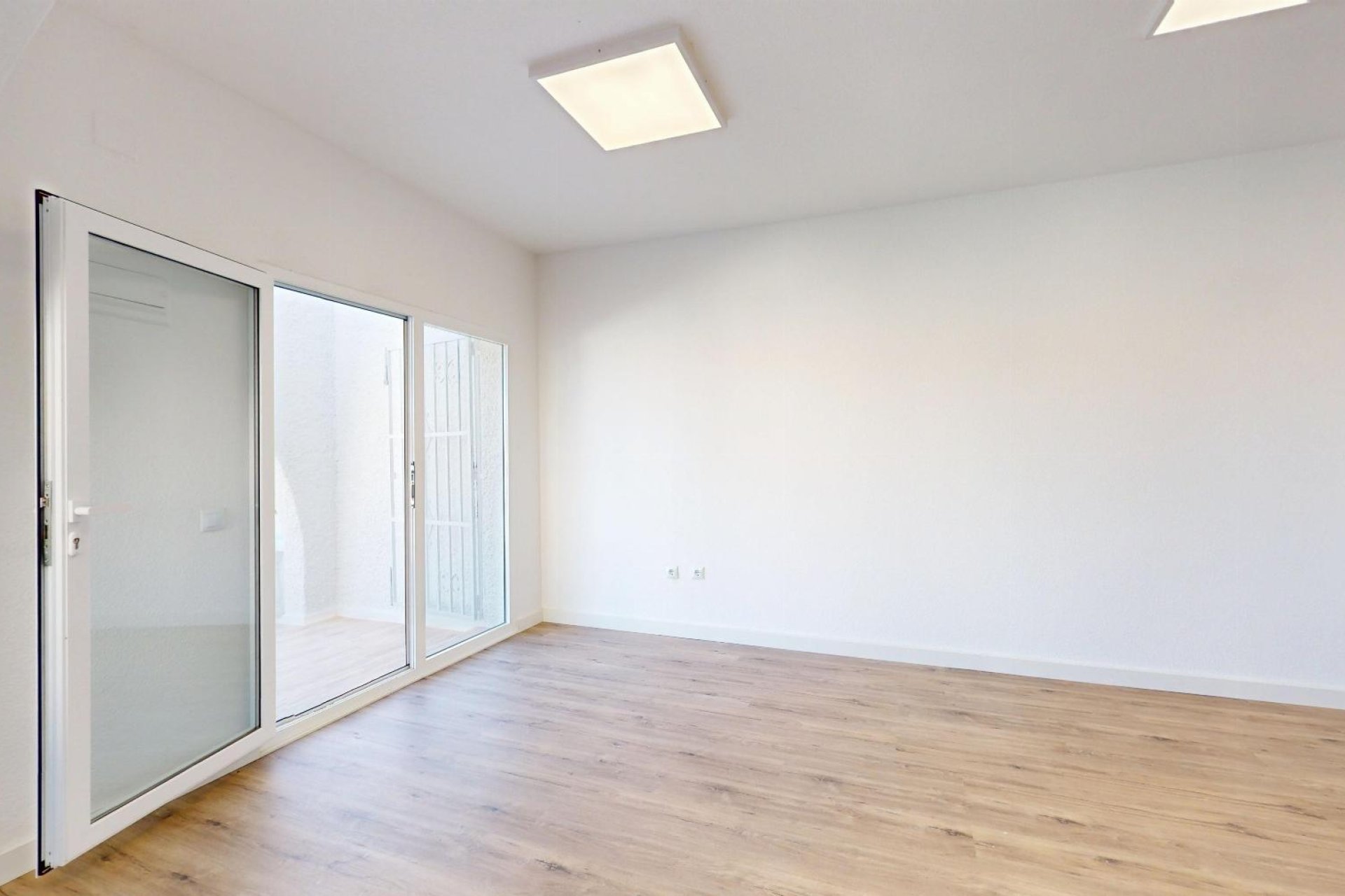 Prodej - Bungalow - Orihuela Costa - Blue Lagoon