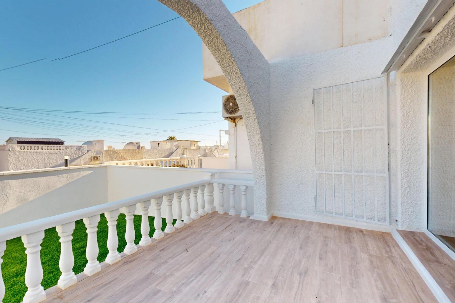Prodej - Bungalow - Orihuela Costa - Blue Lagoon