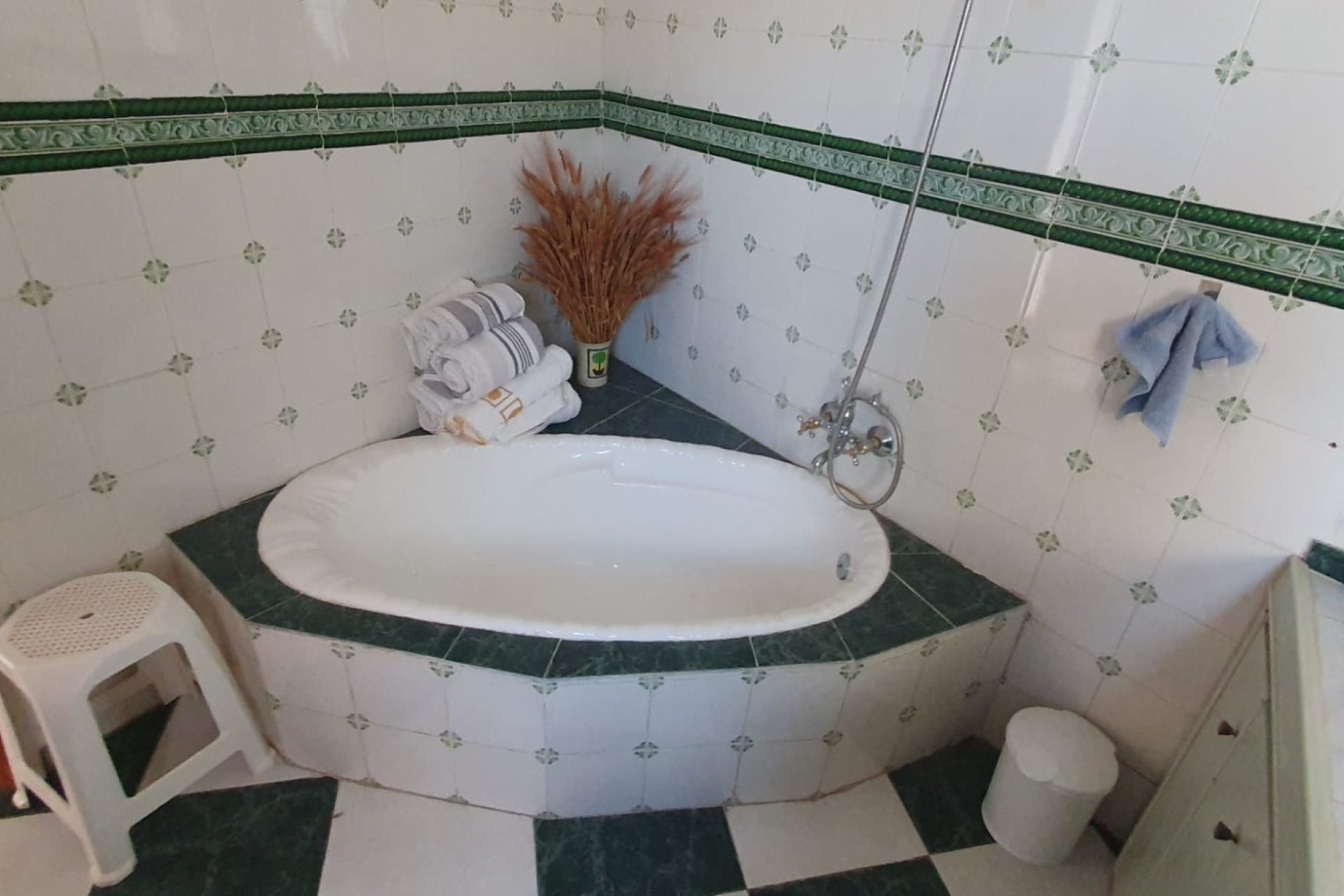 Prodej - Městský dům - Sax