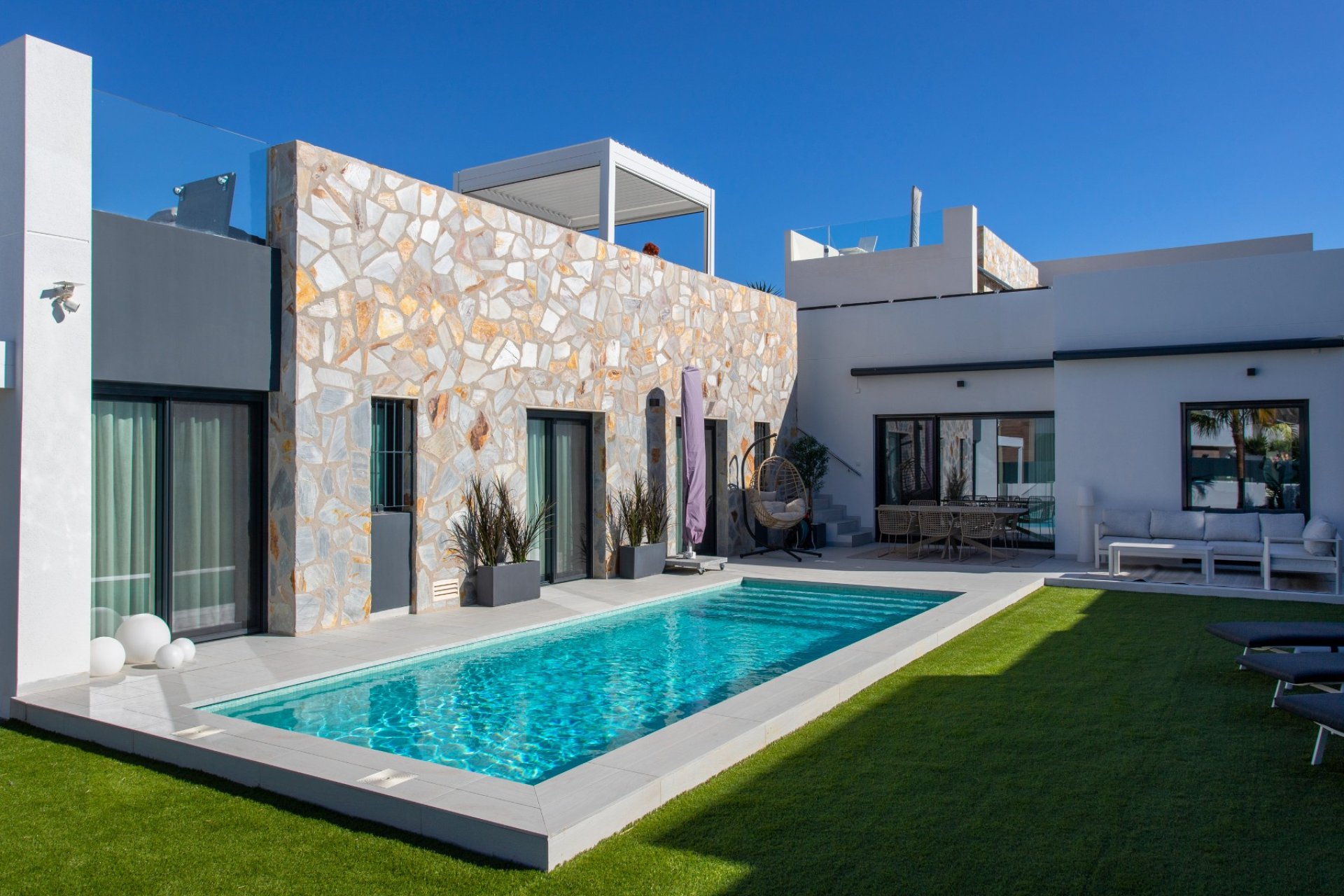 Prodej - Villa - Algorfa - La Finca Golf