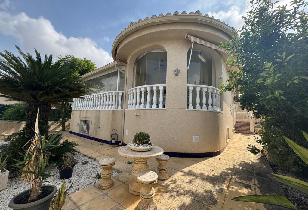 Prodej - Villa - Benijofar - Benijófar