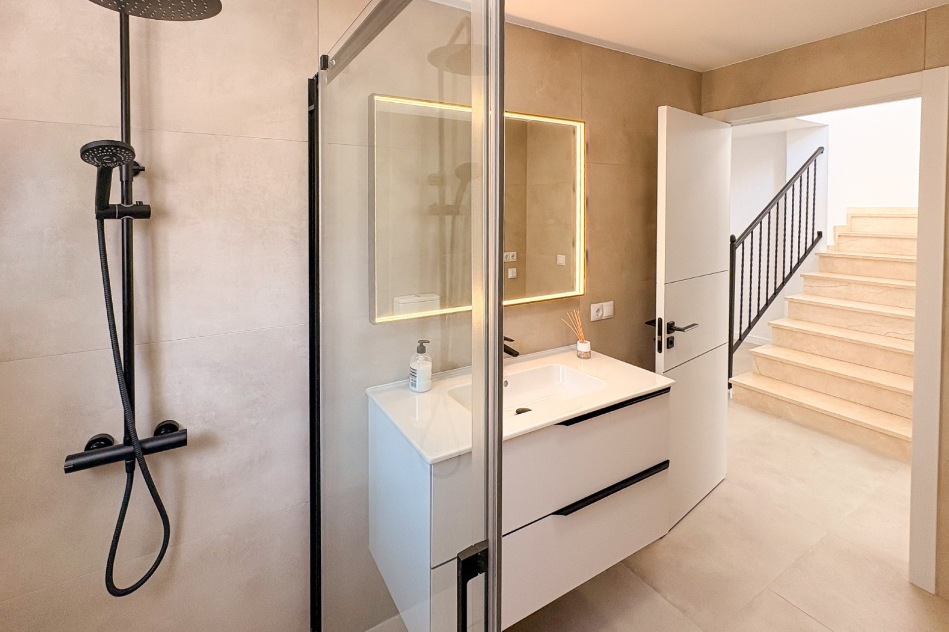 Prodej - Villa - El Campello - Pueblo Acantilado - Venta Lanuza