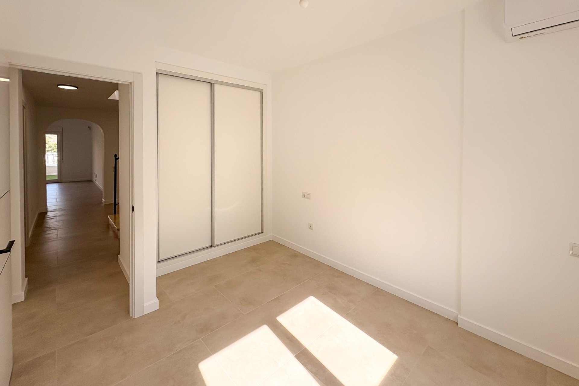 Prodej - Villa - El Campello - Pueblo Acantilado - Venta Lanuza