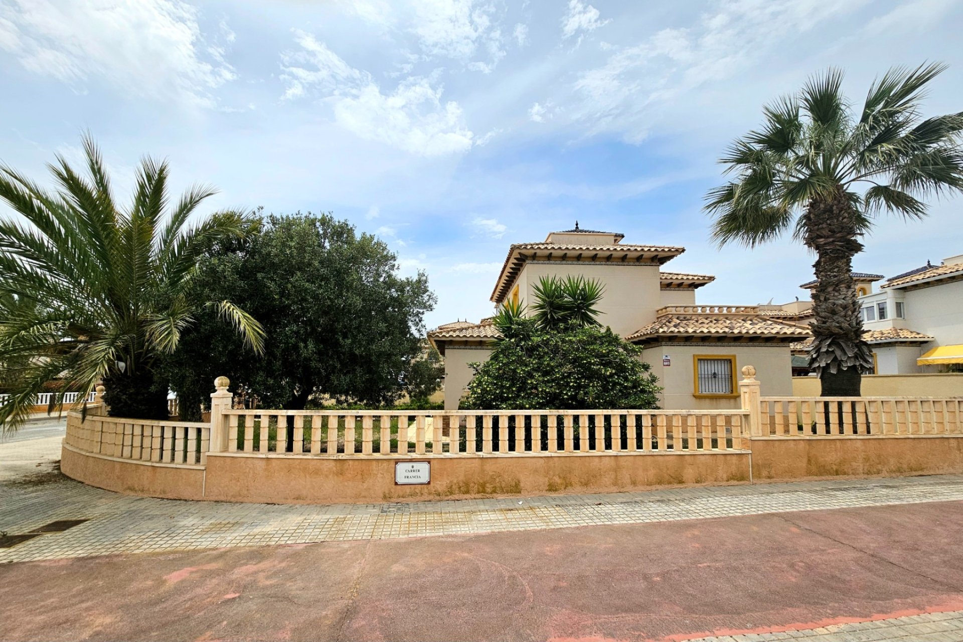 Prodej - Villa - Elche - La Marina