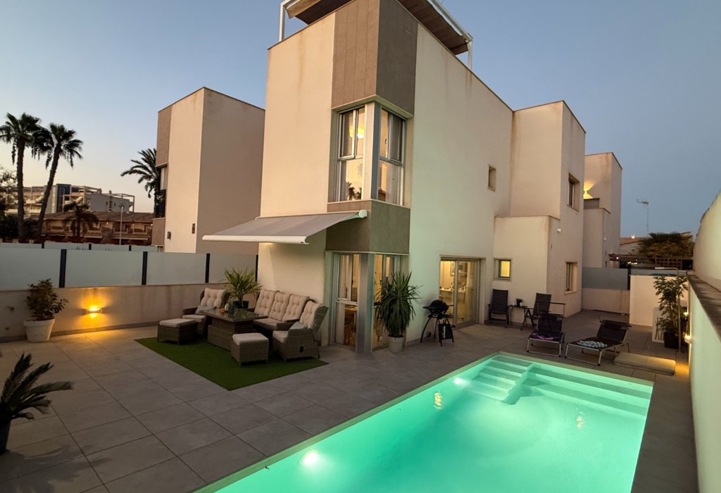 Prodej - Villa - Santiago de la Ribera - Zona De La Playa