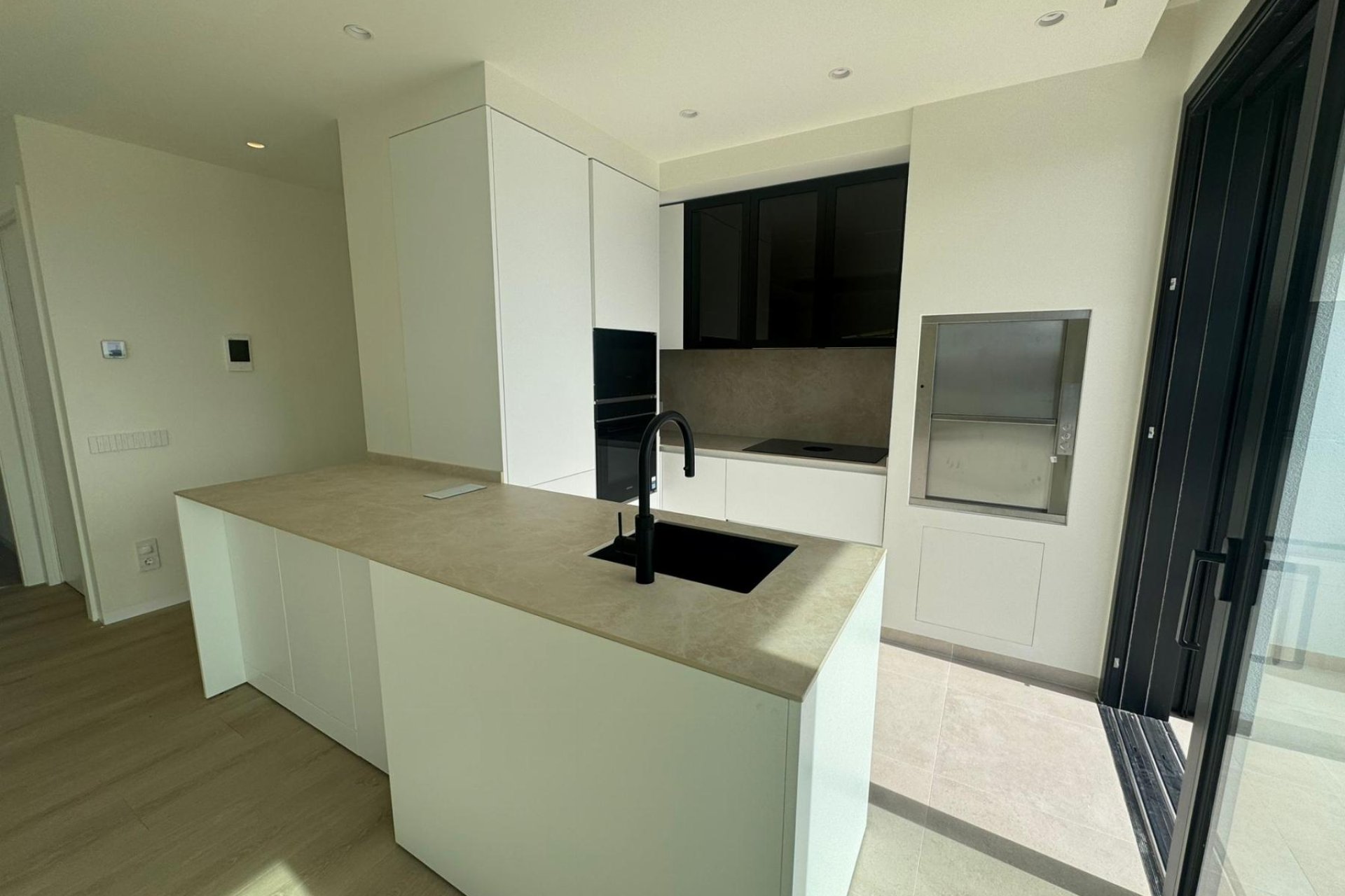 Sale - Apartamento - Orihuela Costa - Las Colinas Golf