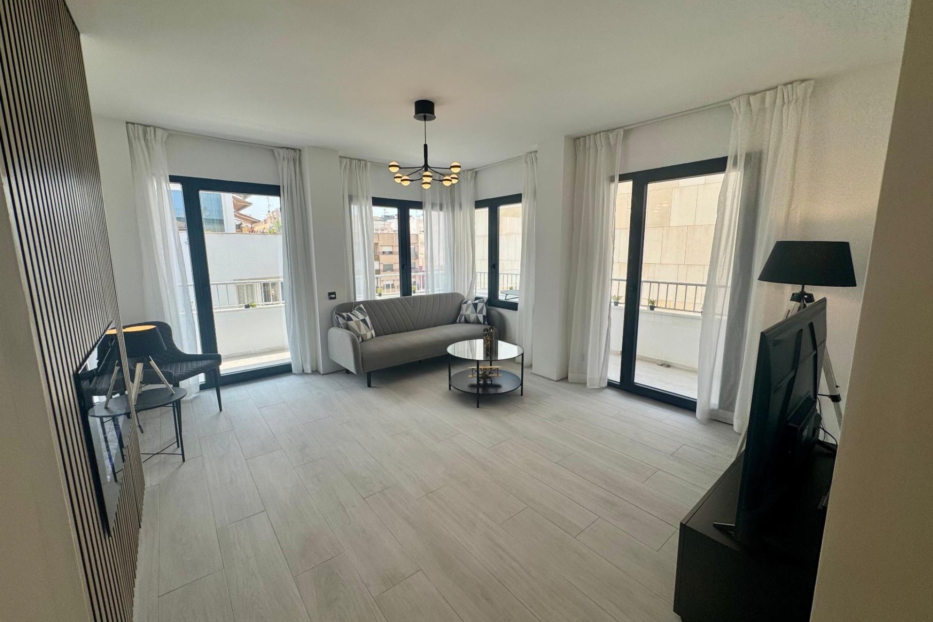 Sale - Apartamento - Torrevieja - CLUB NAUTICO TORREVIEJA