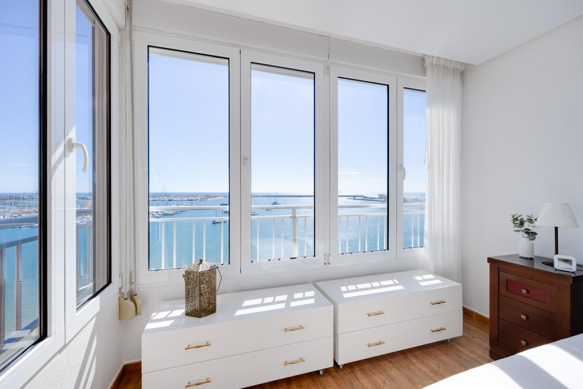 Sale - Apartamento - Torrevieja - Playa Acequion