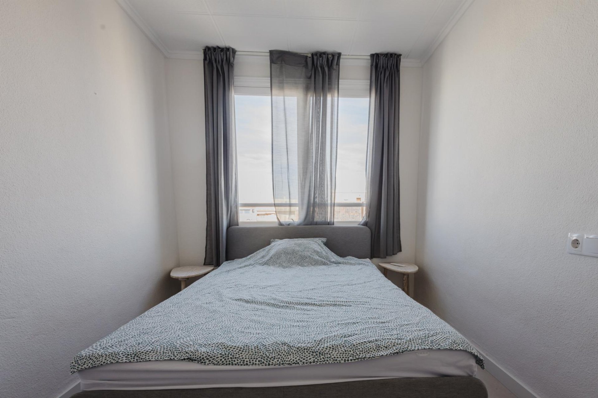 Sale - Apartamento - Torrevieja - Playa del Acequión