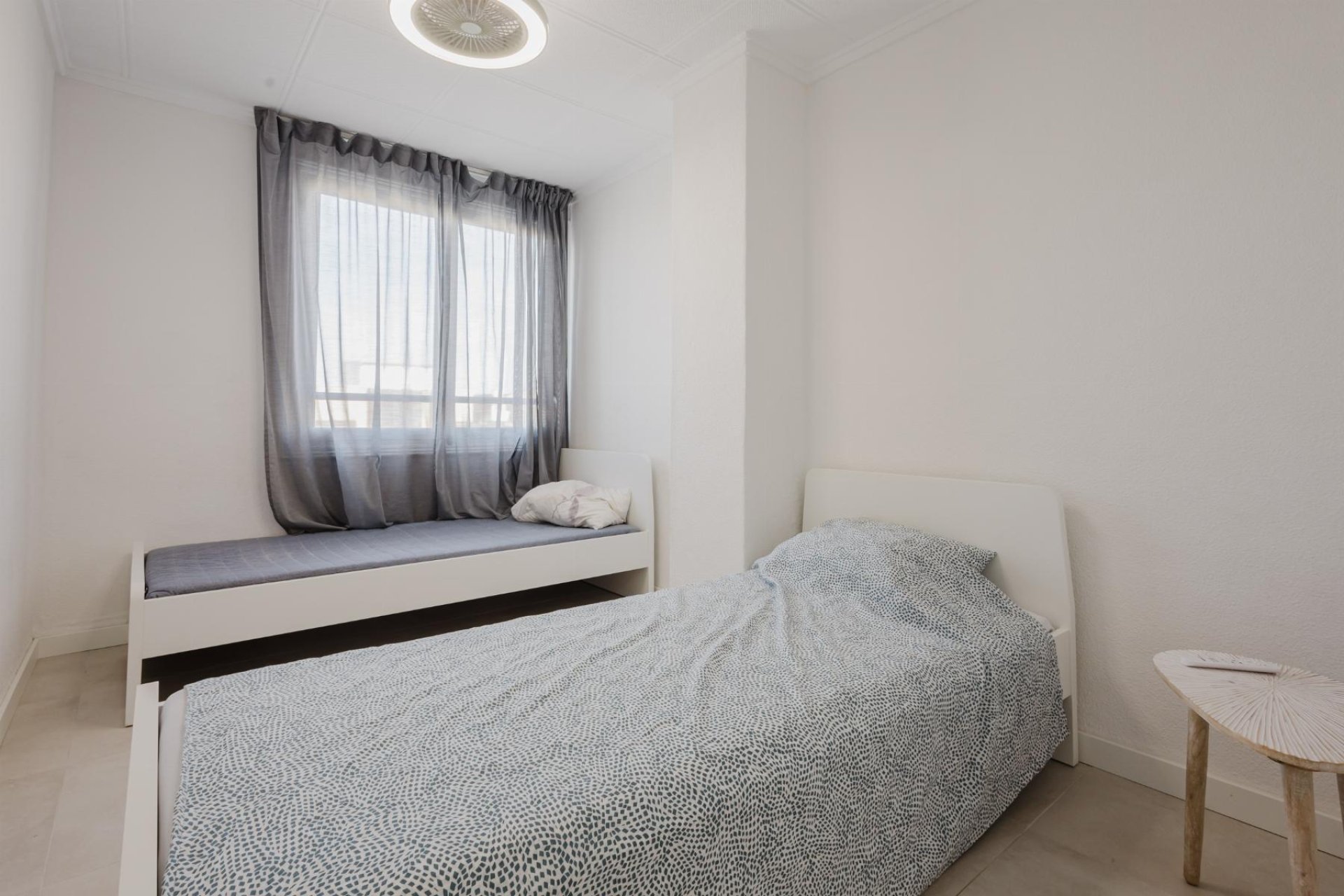 Sale - Apartamento - Torrevieja - Playa del Acequión