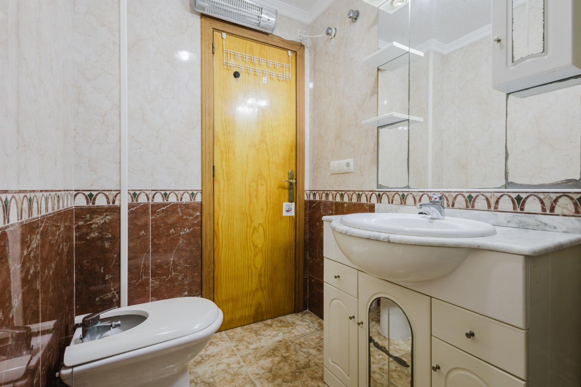 Sale - Apartamento - Torrevieja - Playa del Acequión