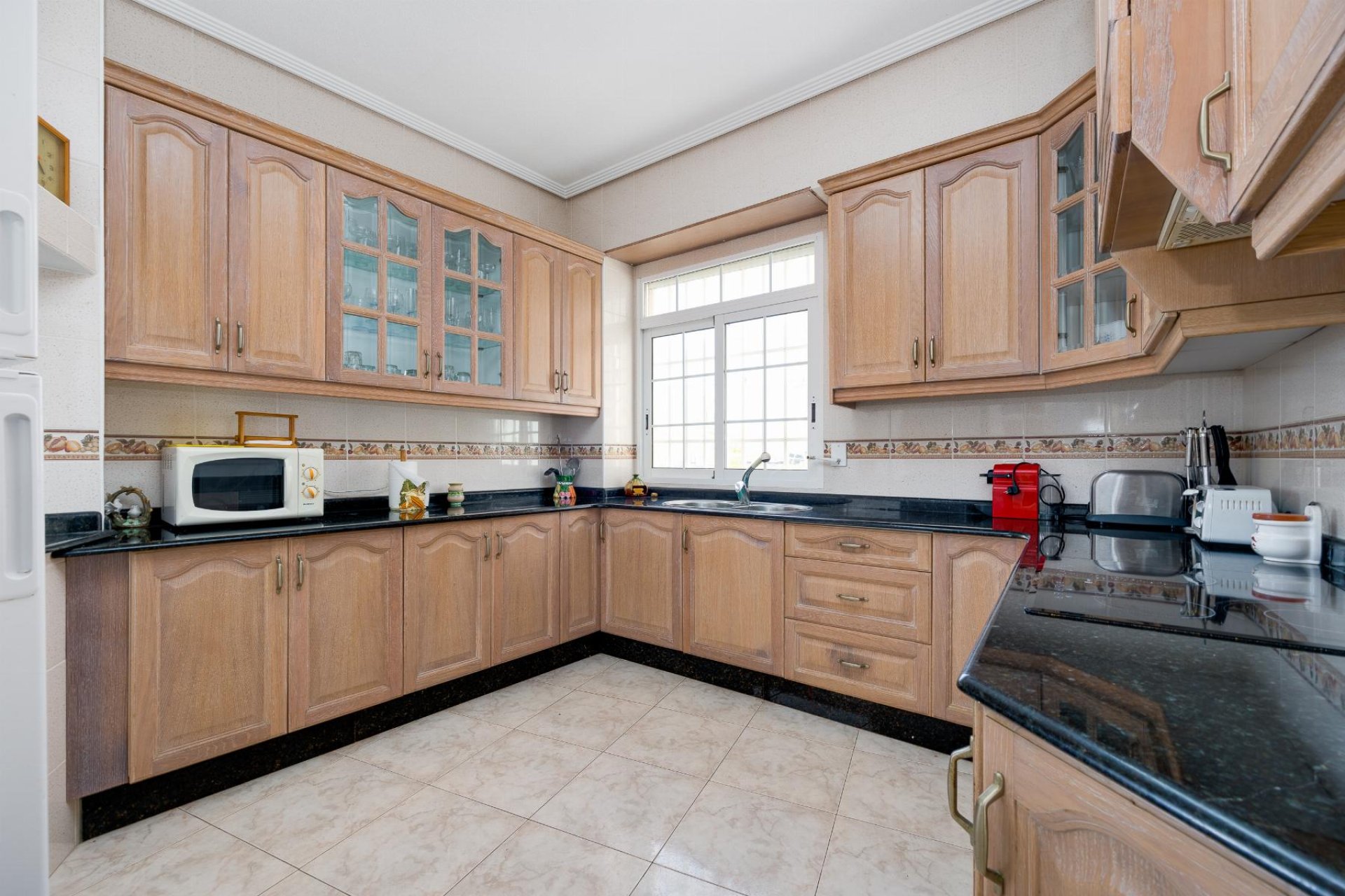 Sale - Apartamento - Torrevieja - Playa del Acequión