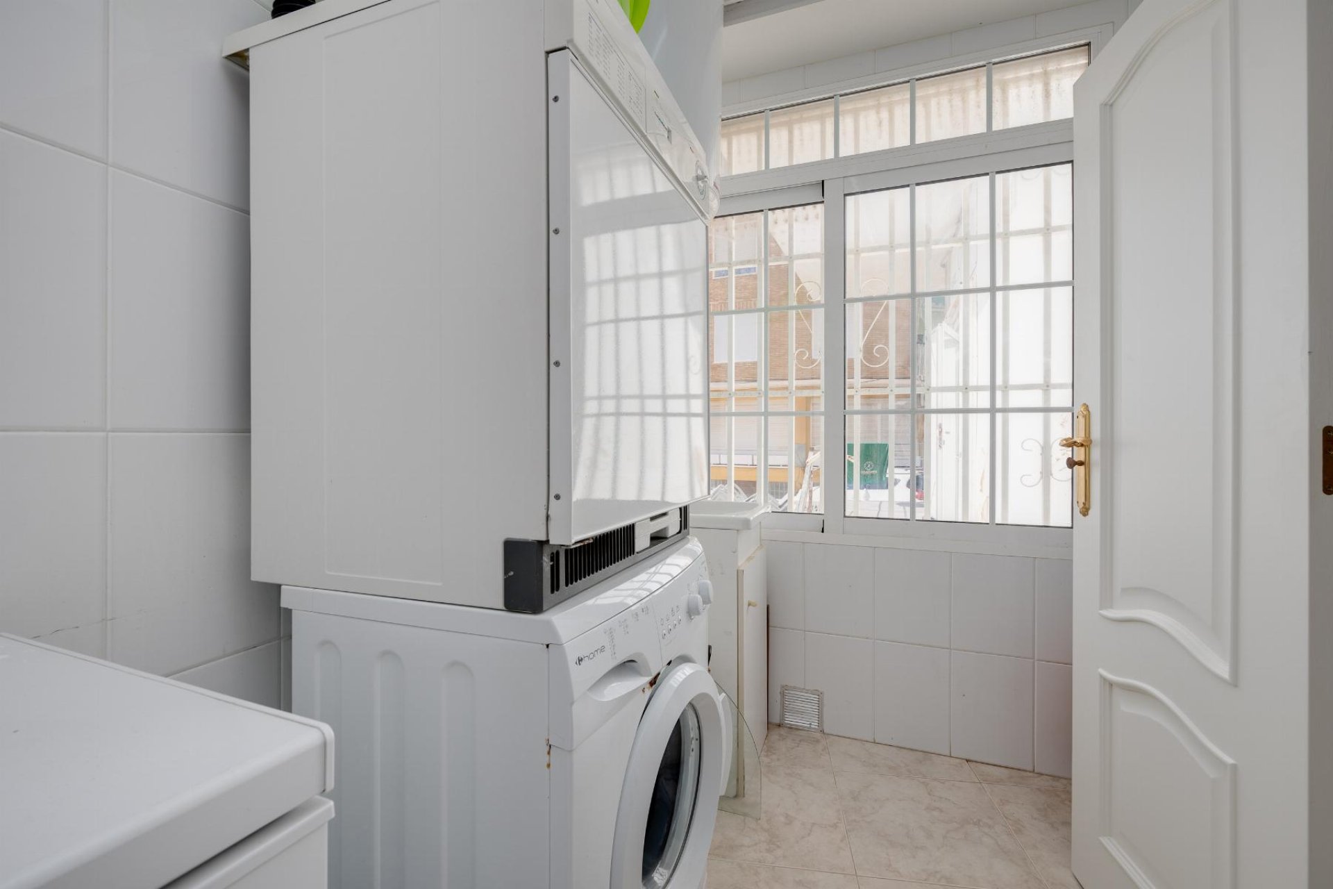 Sale - Apartamento - Torrevieja - Playa del Acequión