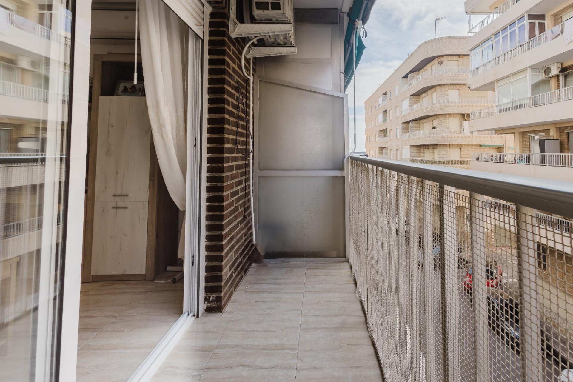 Sale - Apartamento - Torrevieja - Playa del Acequión