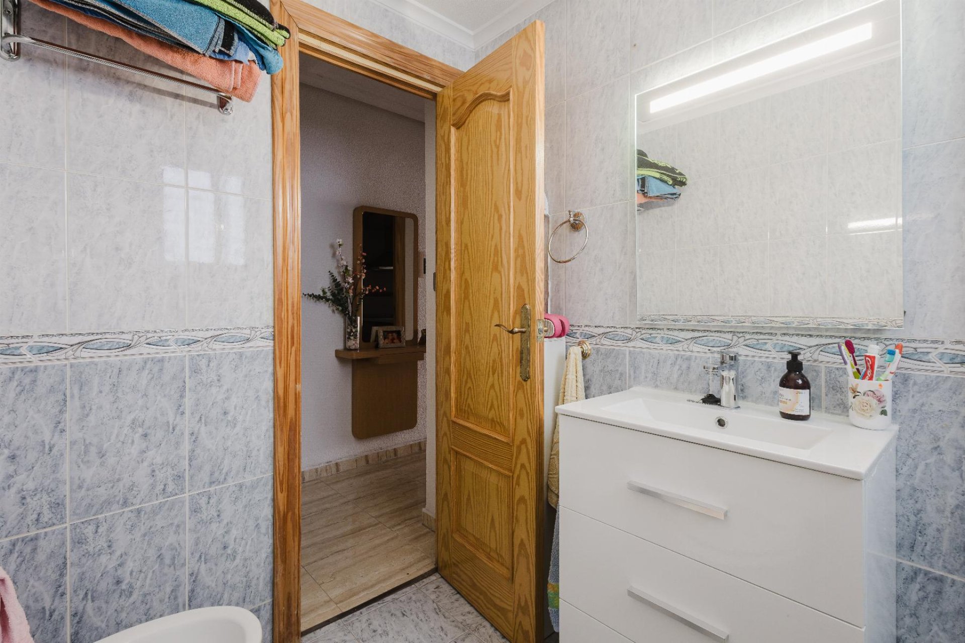 Sale - Apartamento - Torrevieja - Playa del Acequión