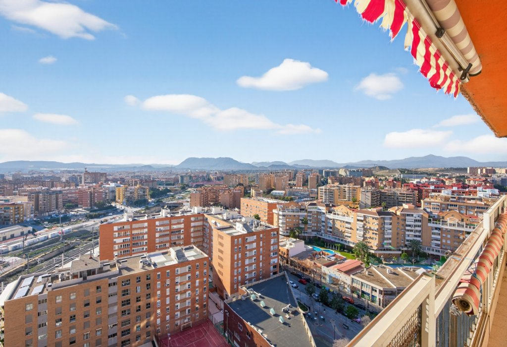 Sale - Apartment - Alicante - Center