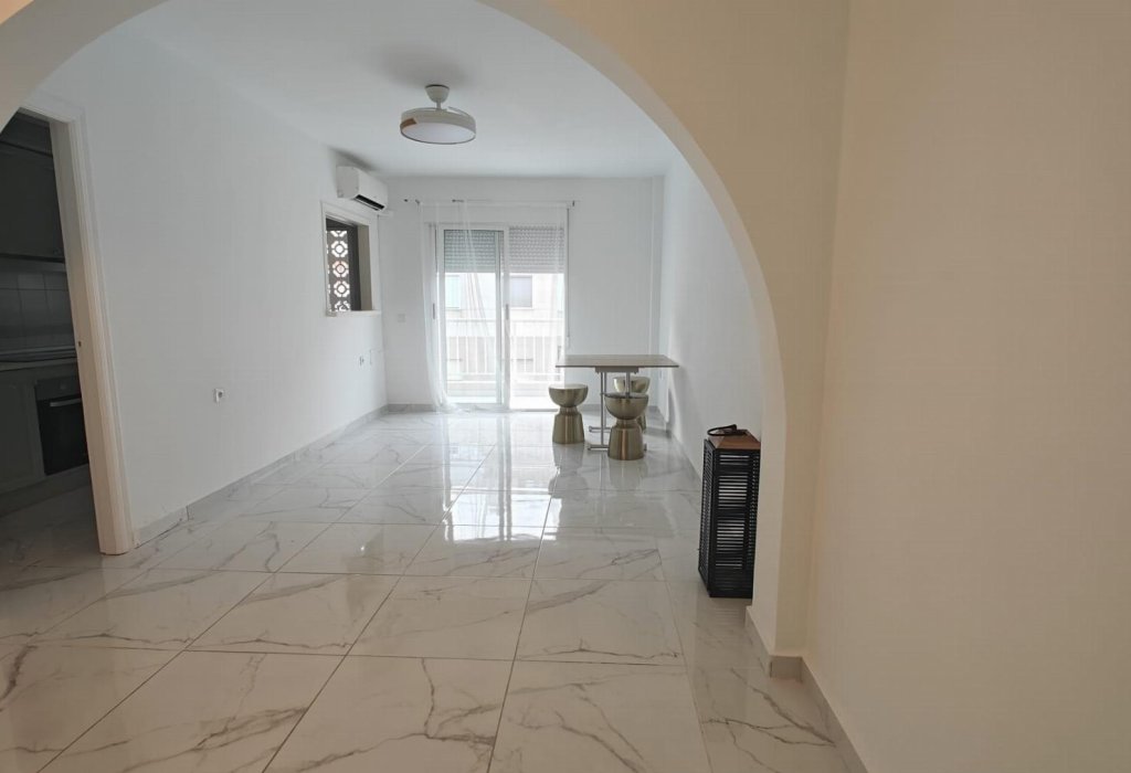 Sale - Apartment - Torrevieja - Acequion