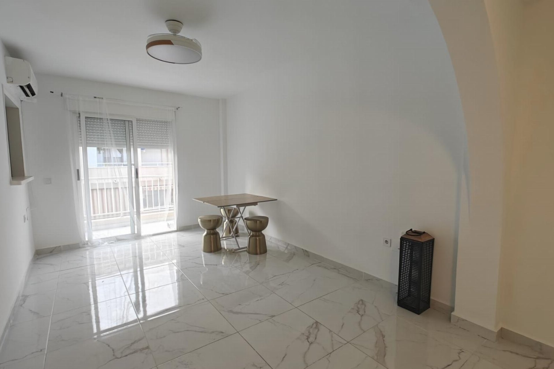 Sale - Apartment - Torrevieja - Acequion
