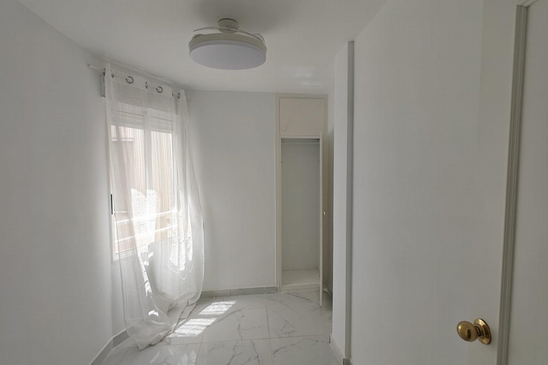 Sale - Apartment - Torrevieja - Acequion