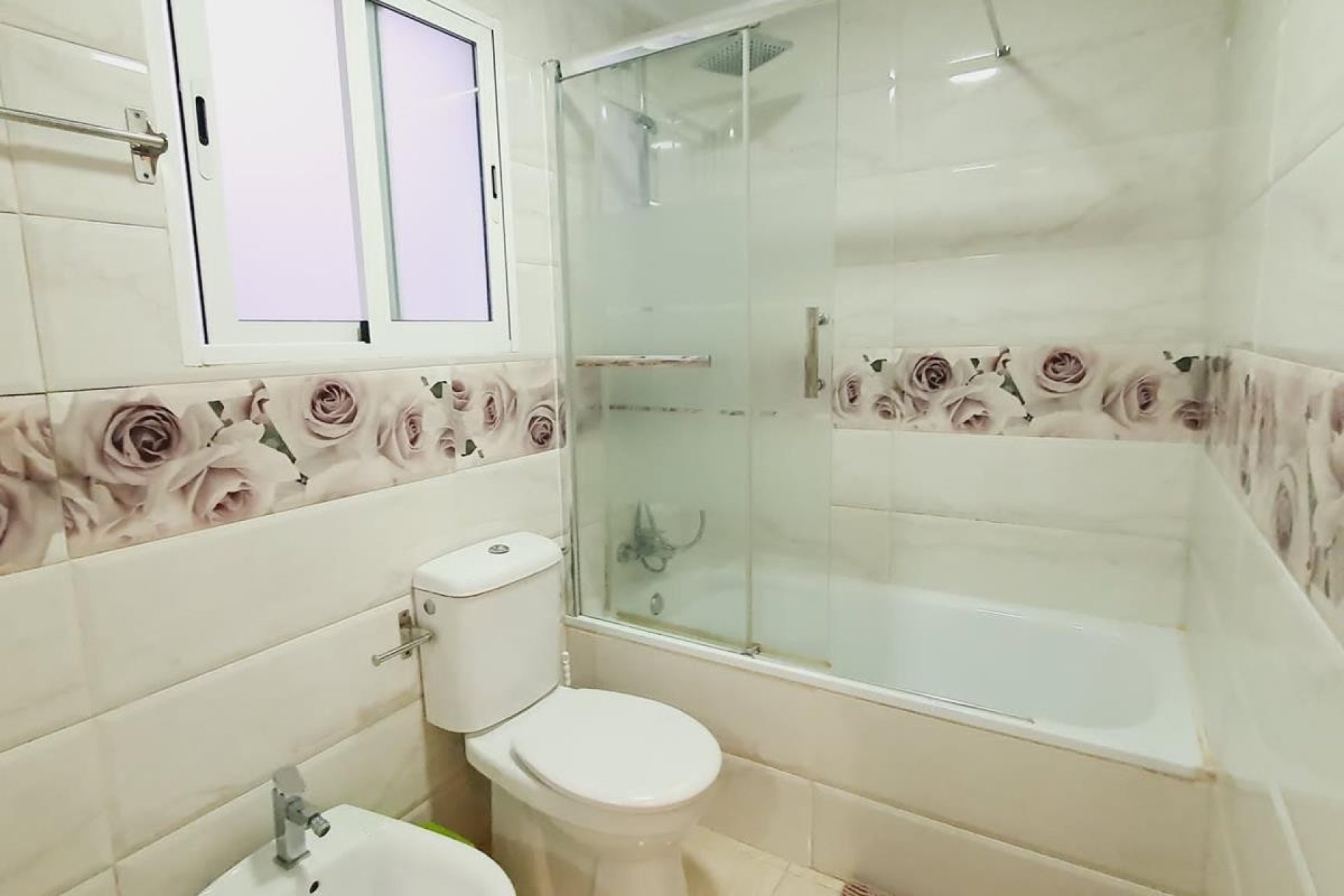 Sale - Apartment - Torrevieja - Centro