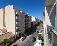 Sale - Apartment - Torrevieja - Centro