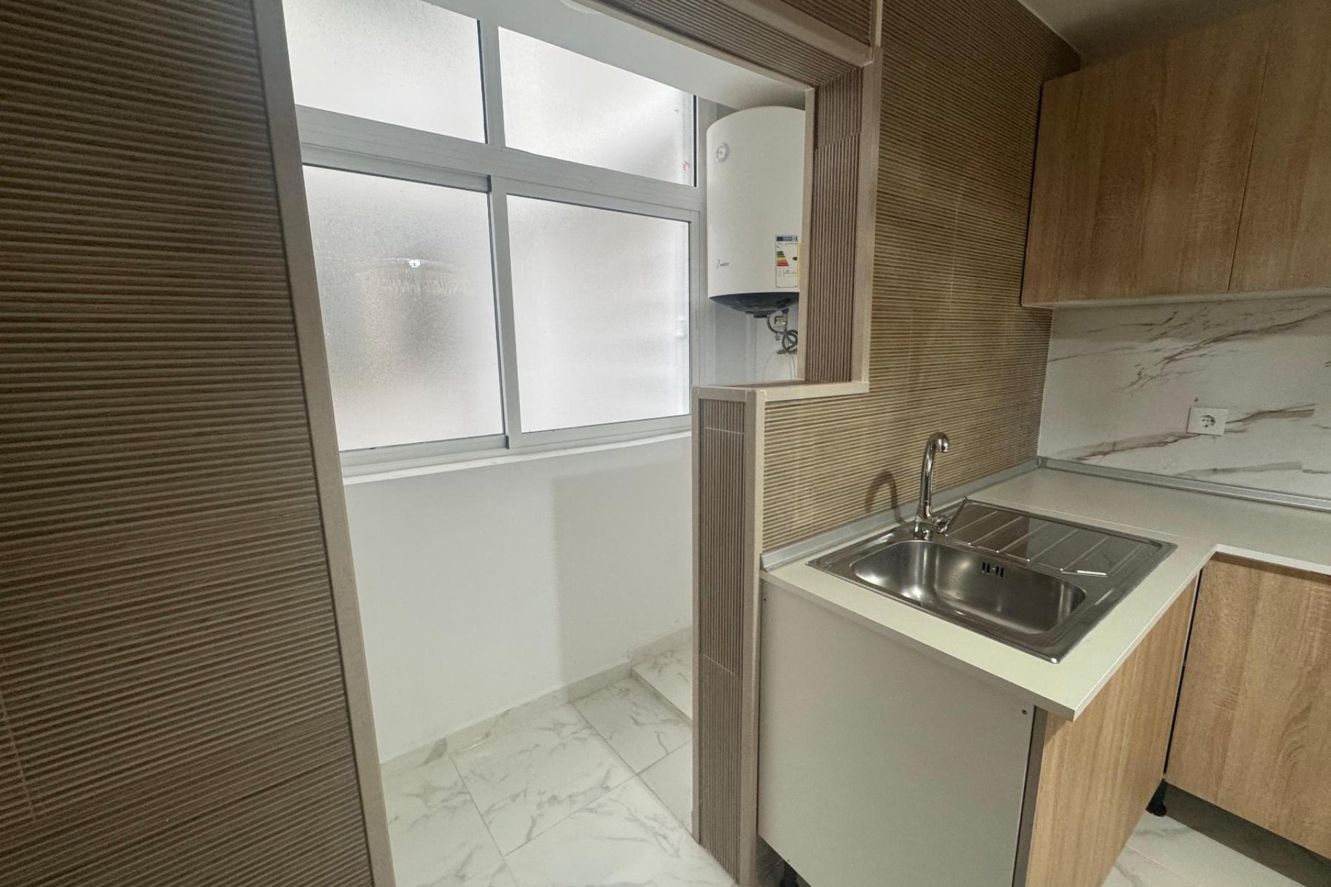 Sale - Apartment - Torrevieja - Muelle Pesquero