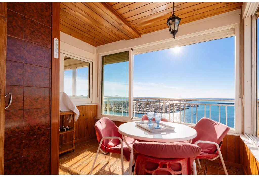 Sale - Apartment - Torrevieja - Playa del Acequión