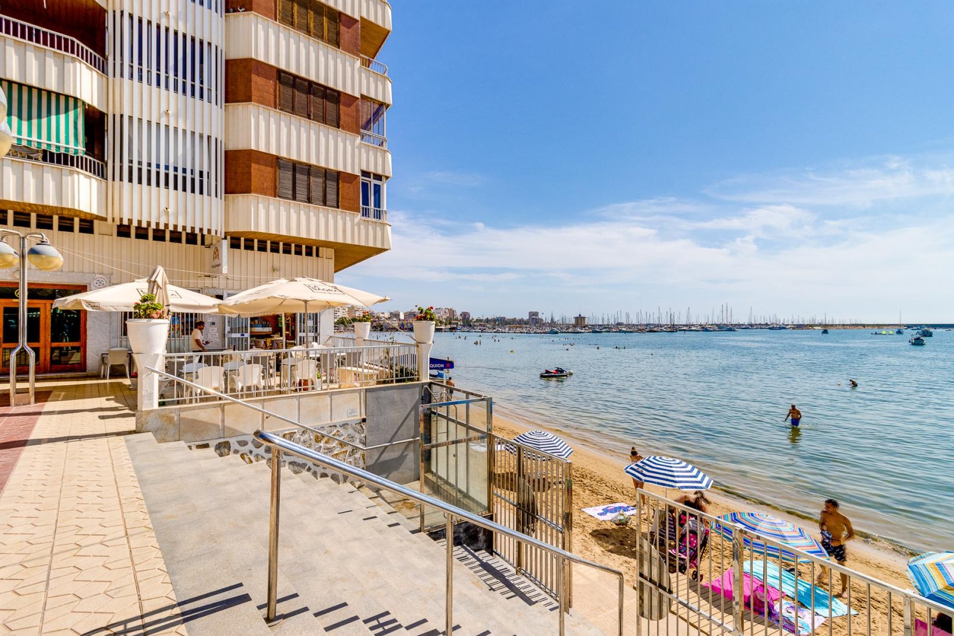 Sale - Apartment - Torrevieja - Playa del Acequión