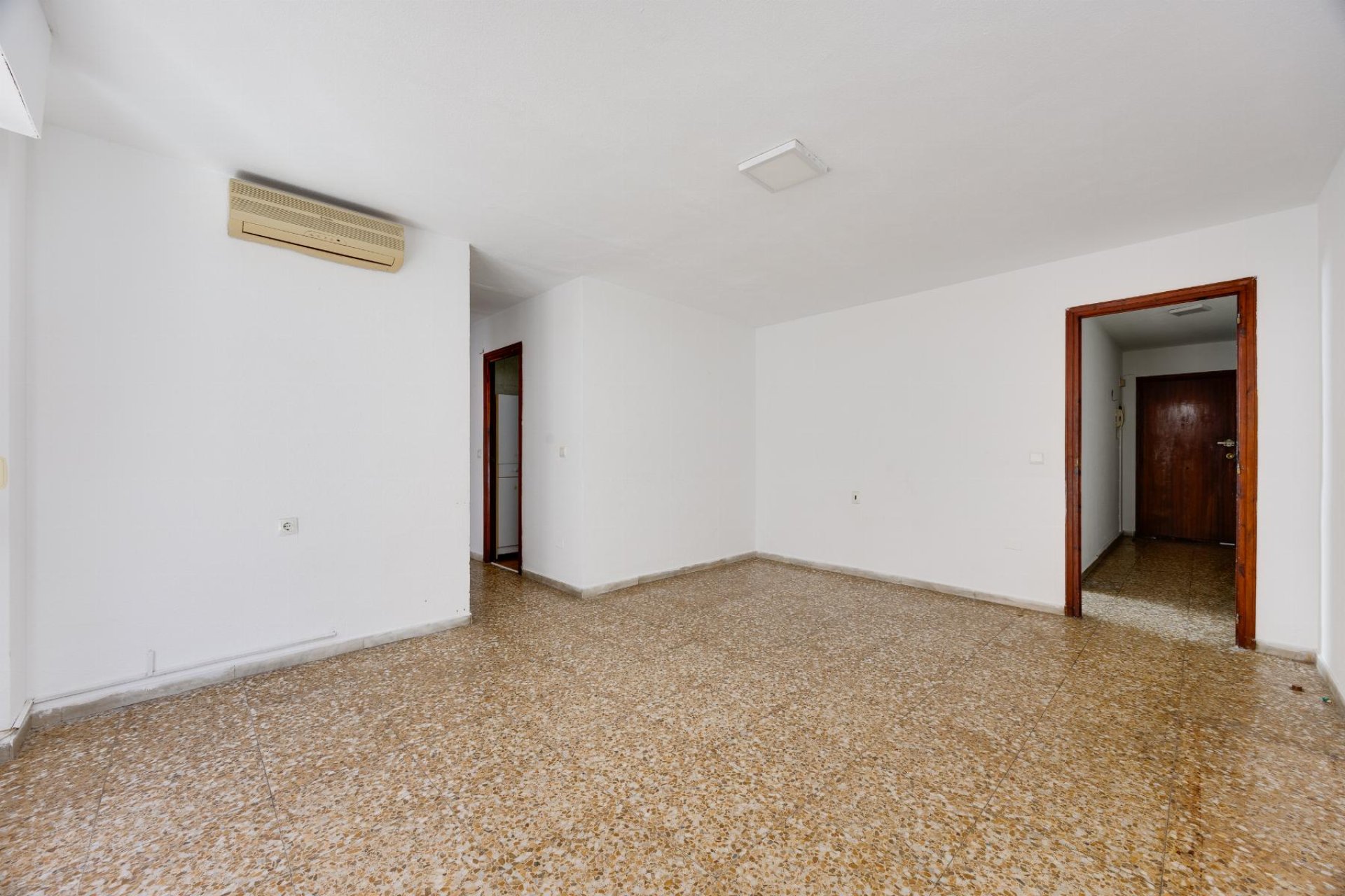 Sale - Apartment - Torrevieja - Playa del Acequión