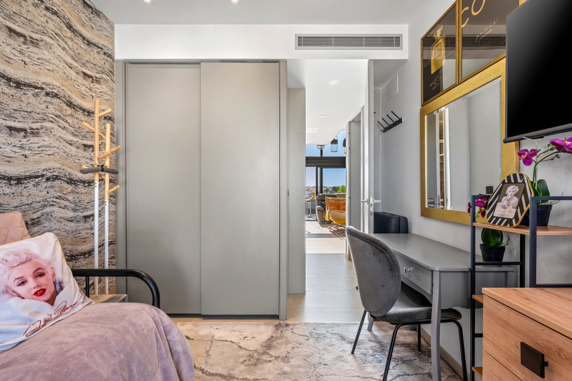 Sale - Apartment - Villamartín