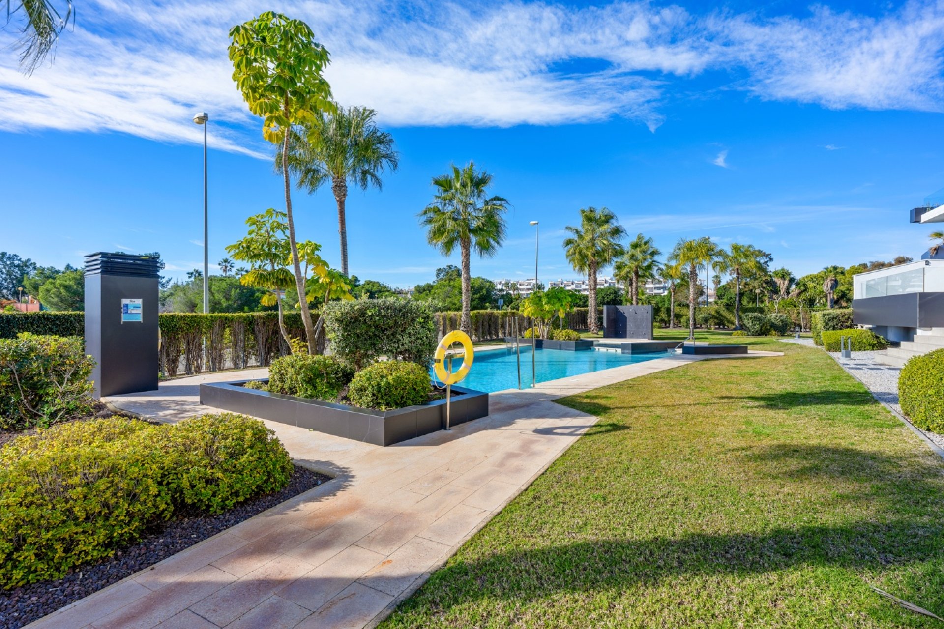 Sale - Apartment - Villamartín