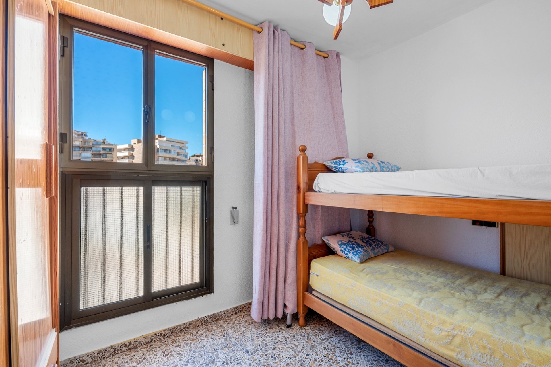 Sale - Appartement - Arenales del Sol - Segunda linea playa