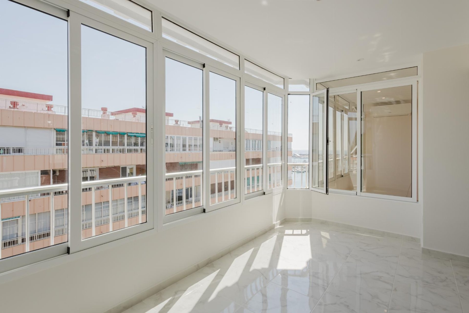 Sale - Appartement - Torrevieja - Playa del Acequión